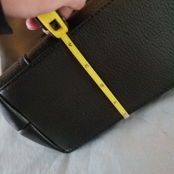 Purse - Picture 2 of 7